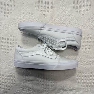 Vans Old Skool True White Shoes (7.5 MENS)